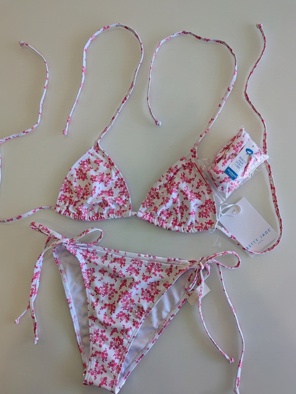 Floral Pink White String Bikini 3 Piece Set with Matching Headband New - Picture 3 of 11